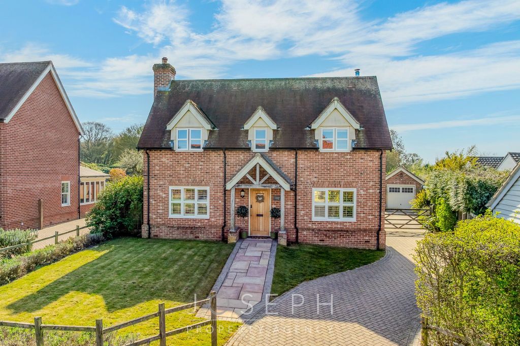 Property photo 1 of 38