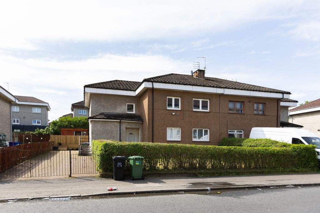 Property photo 1 of 40