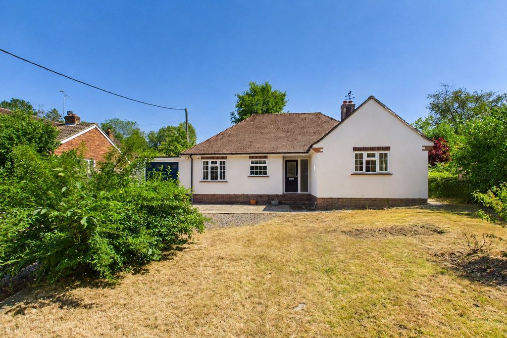 Property photo 1 of 10 Front