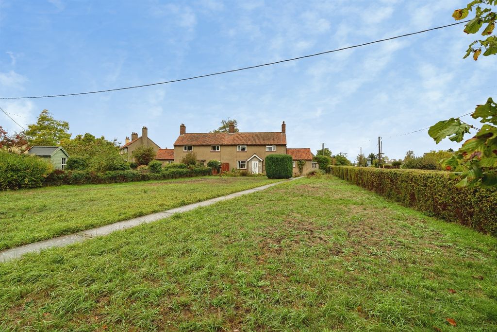 Property photo 1 of 6