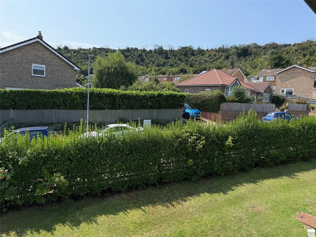 Property photo 3 of 9 Picture No. 09