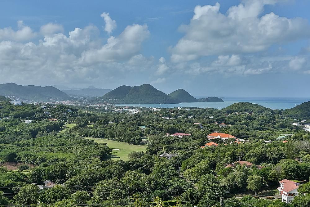 Property photo 3 of 21