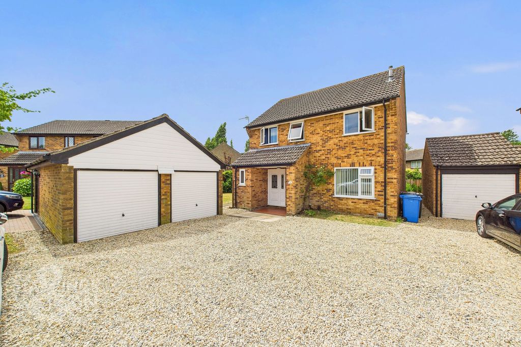 Property photo 1 of 23
