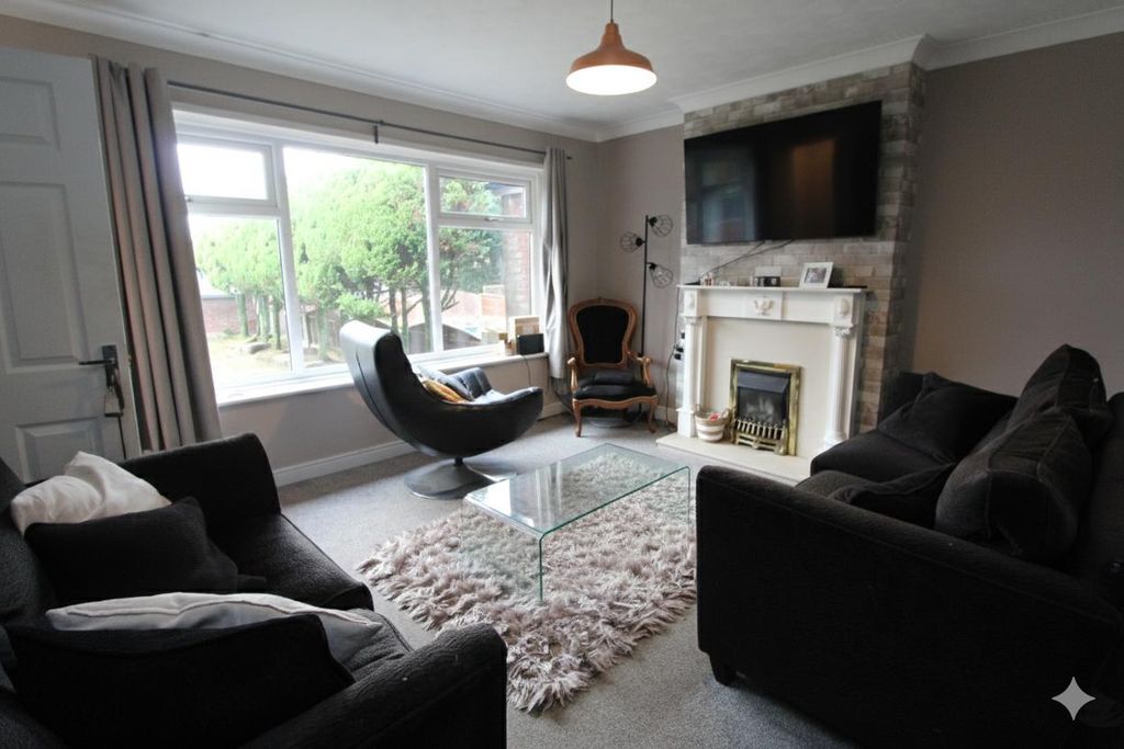 Property photo 2 of 10 Recption.Png