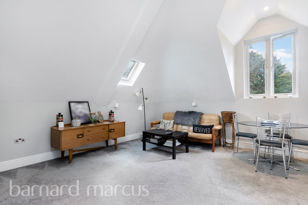 Property photo 2 of 10 Reception Room