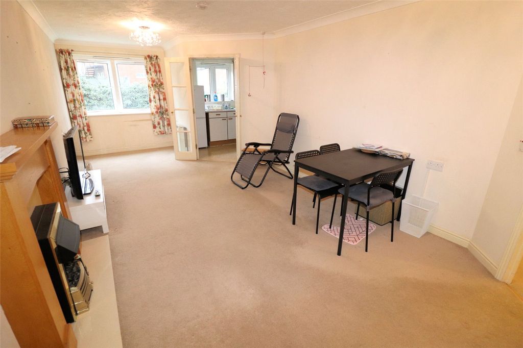 Property photo 2 of 8 Picture No. 07