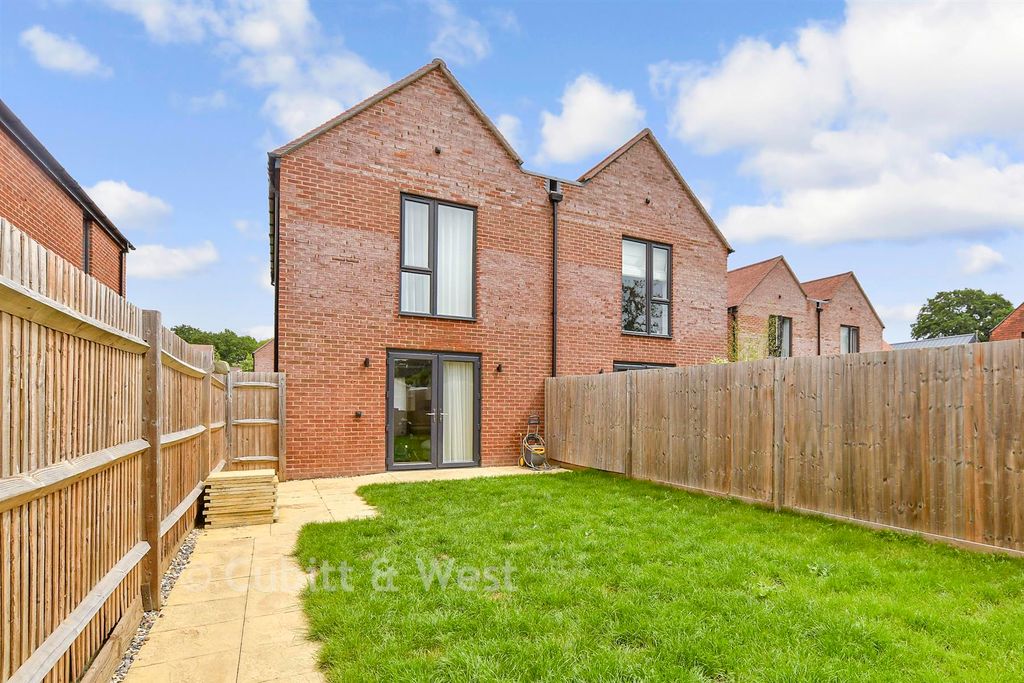 Property photo 2 of 10 Rear Elevation