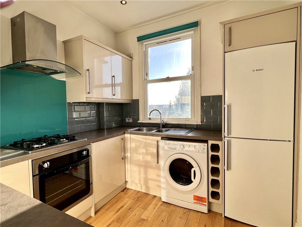 Property photo 2 of 16 Kitchen