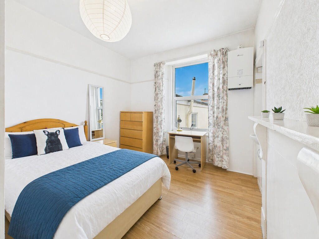 Property photo 1 of 6 Rm2
