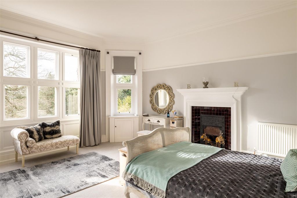 Additional image 23 of 5 bed property for saleGatton Road, Reigate RH2