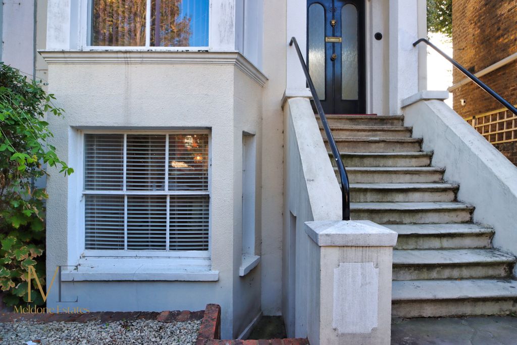 Property photo 3 of 18 Front View