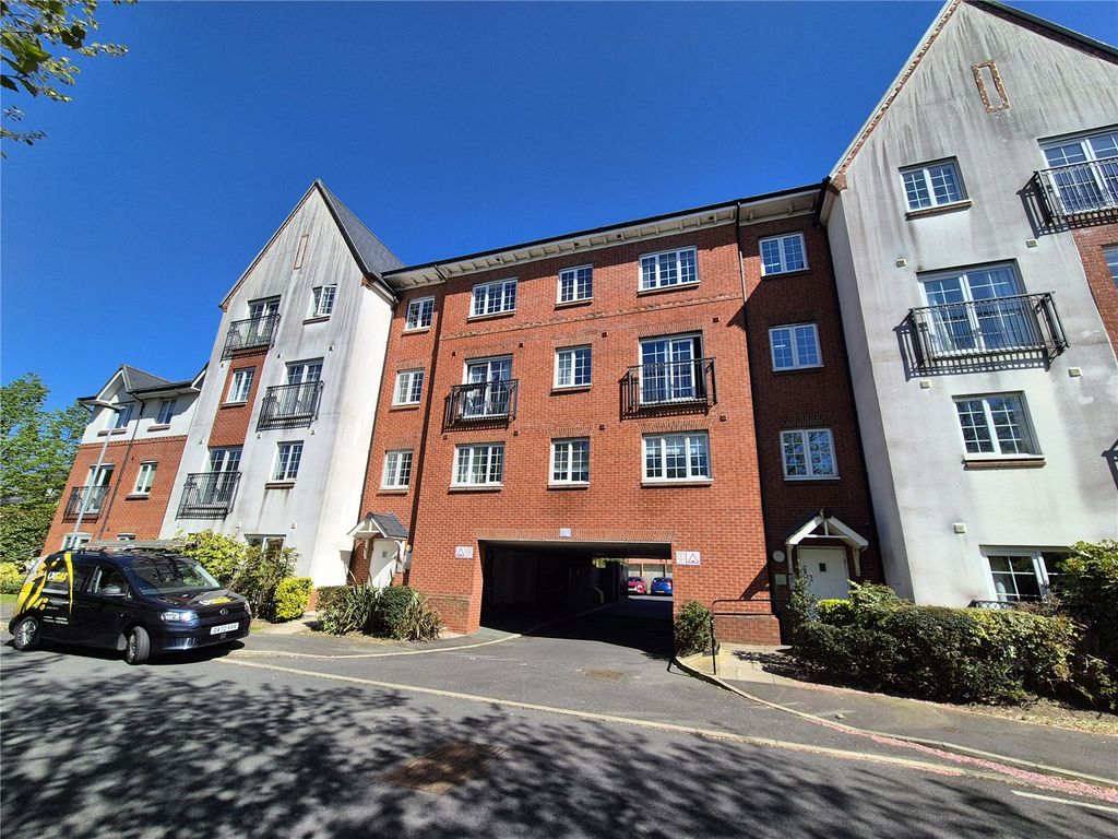 Property photo 1 of 10 Picture No. 05