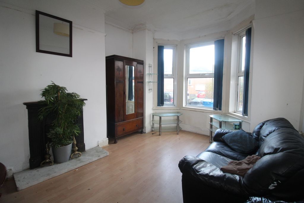 Property photo 2 of 13 Img_4876.Jpg