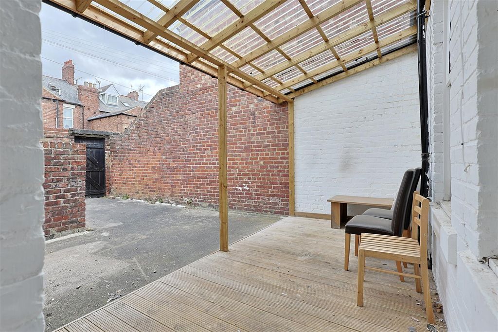 Property photo 3 of 13 68D63424-C22D-4E75-Bf61-8A4962Cfecad_1_201_A.Jpeg