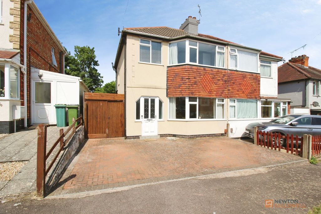 Property photo 1 of 19