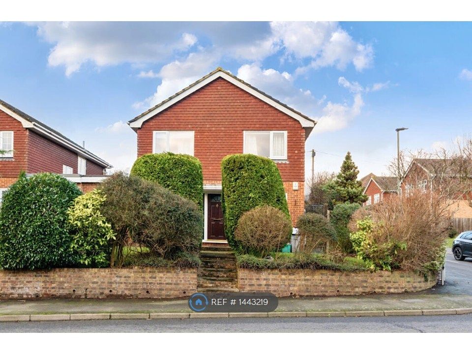 Property photo 1 of 6 Front