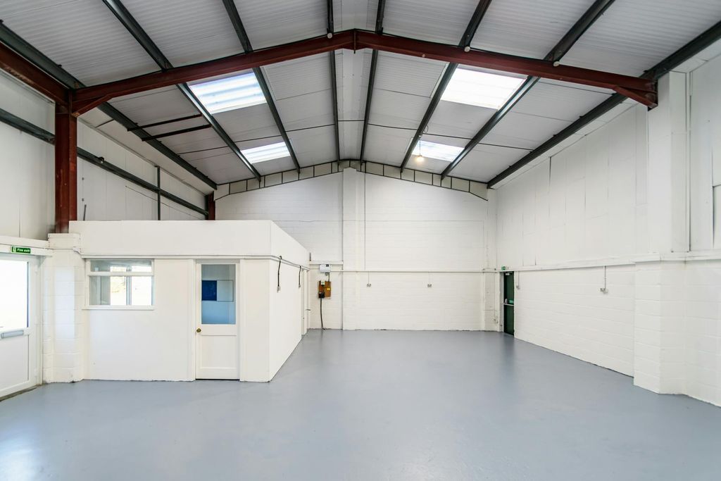 Property photo 3 of 4 13.Jpg