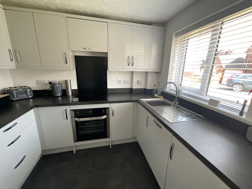 Property photo 3 of 16 20250514_105746351_Ios