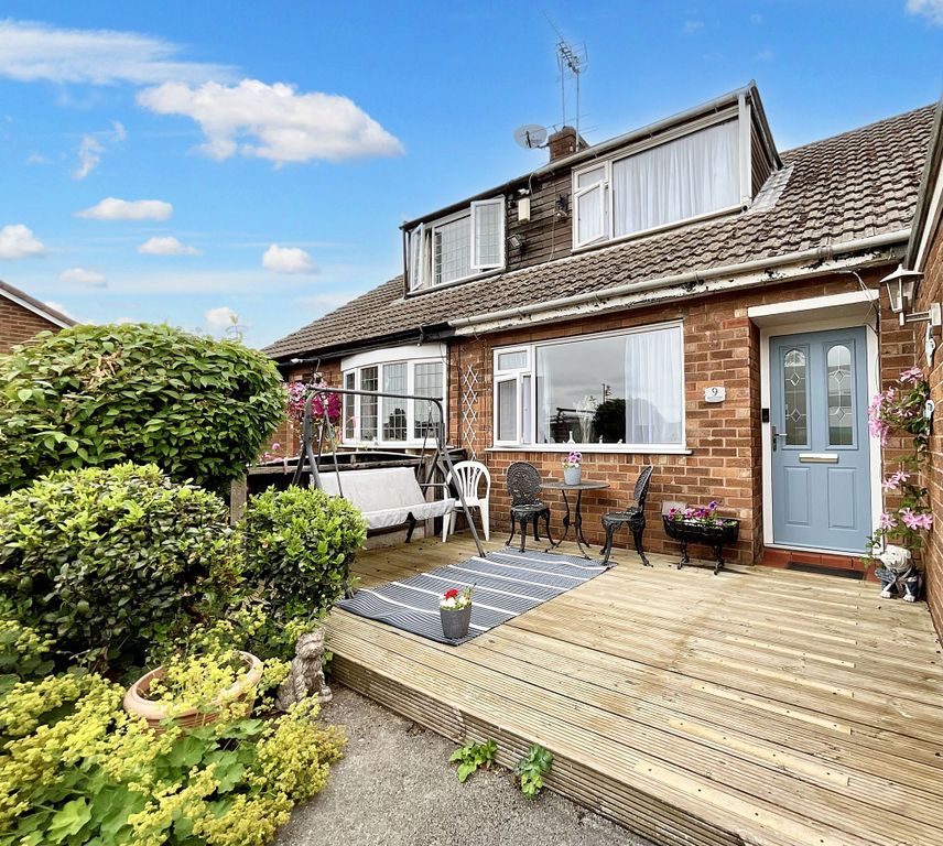 Property photo 2 of 17