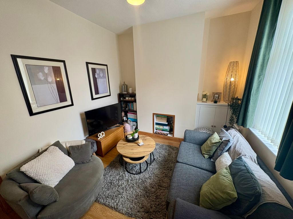 Property photo 2 of 9