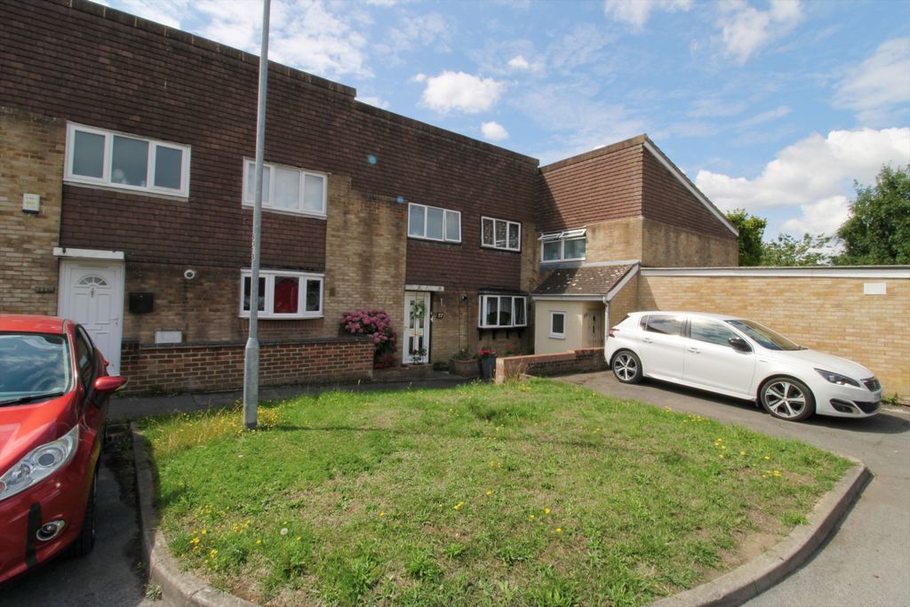 Property photo 1 of 24
