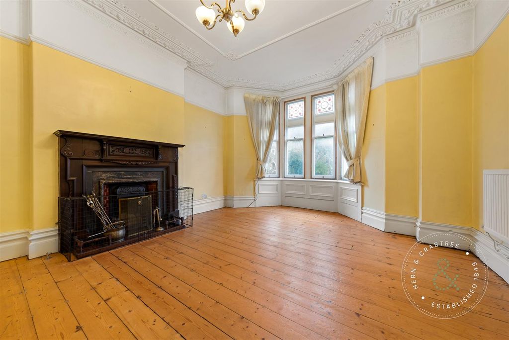 Property photo 3 of 46 Cathedral-Road-26.Jpg