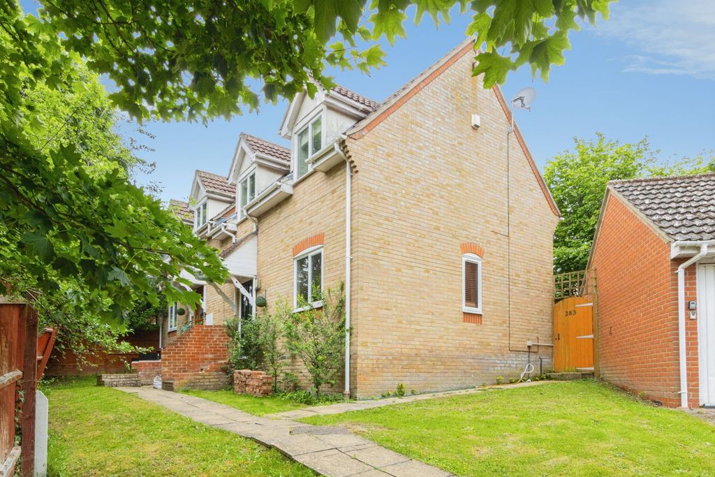 Property photo 1 of 13