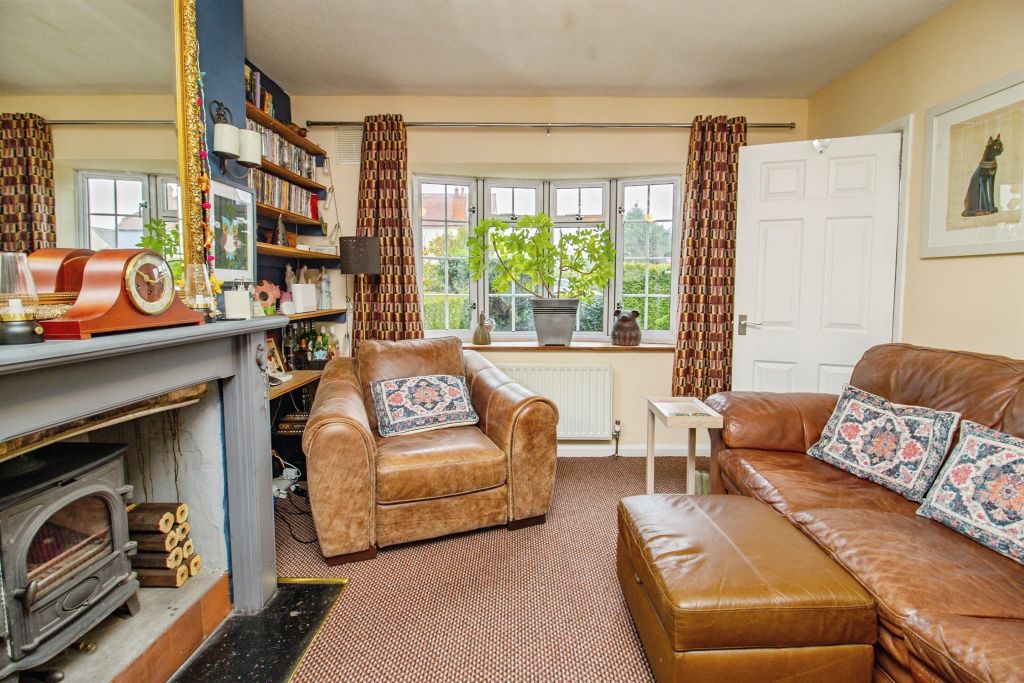 Property photo 3 of 26