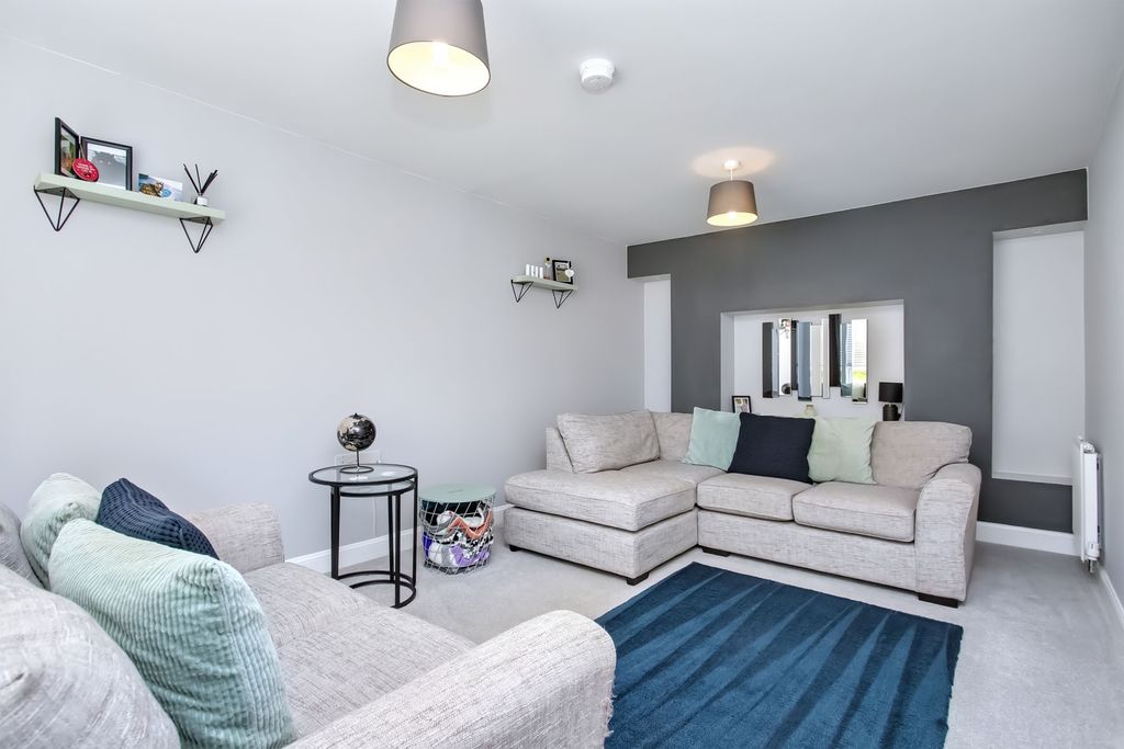 Property photo 3 of 12 Property Image 3