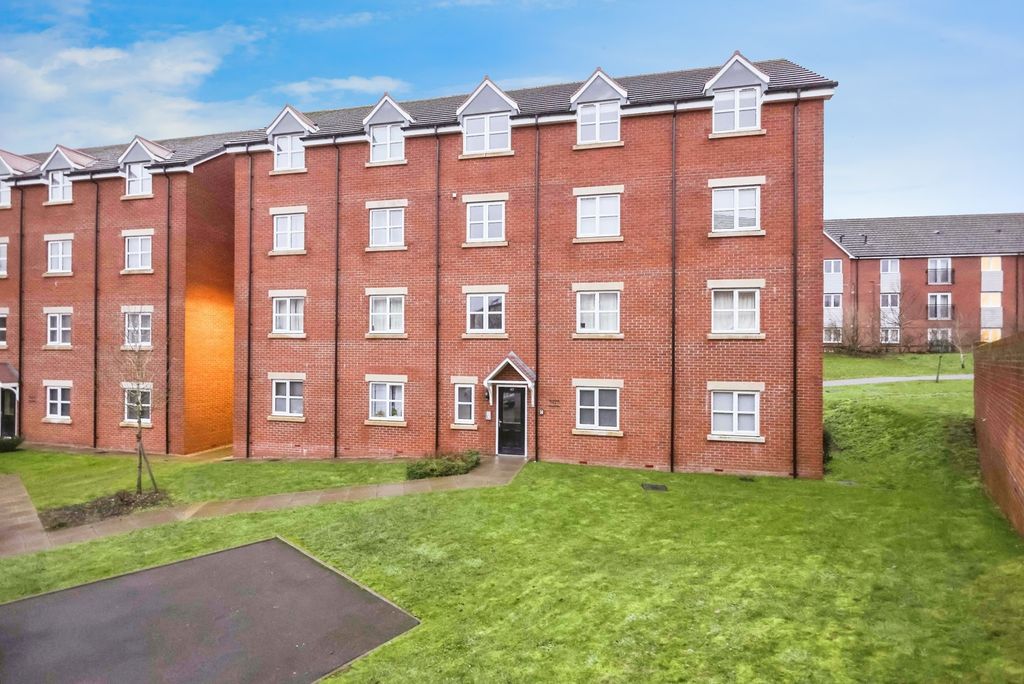 Property photo 1 of 12 Front