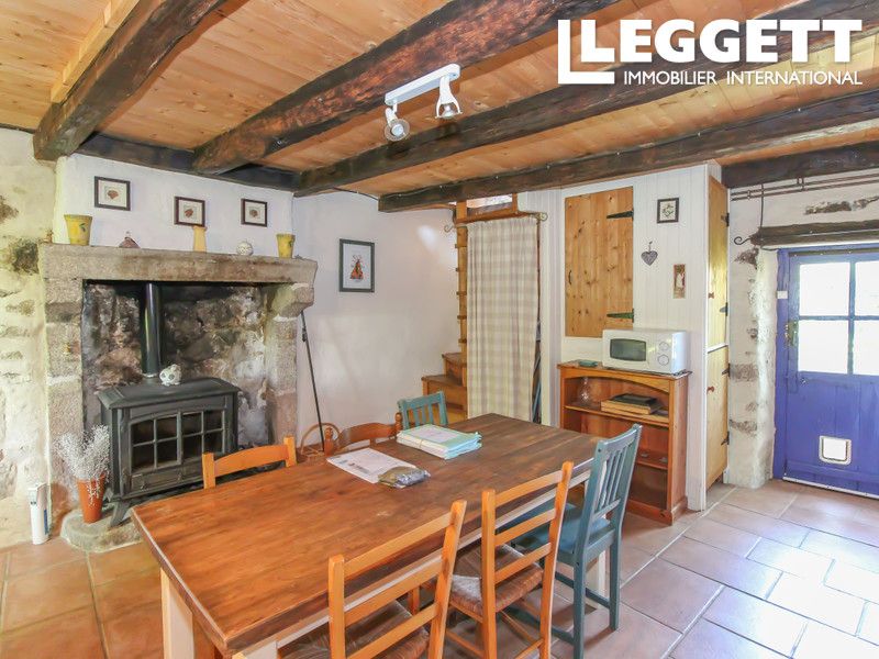 Property photo 3 of 10