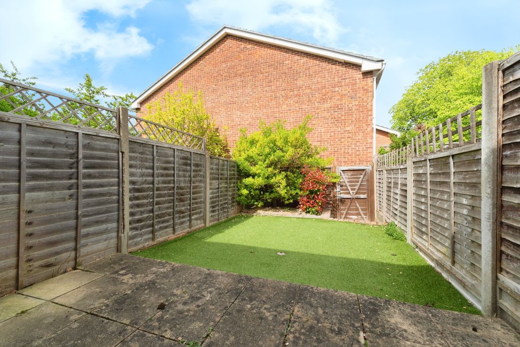 Property photo 3 of 19