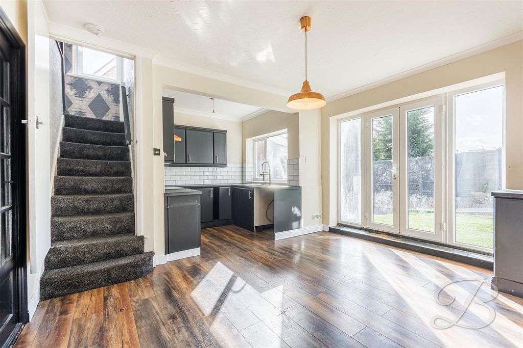 Property photo 3 of 26 Ccltd-6.Jpg