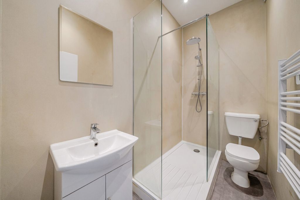 Property photo 3 of 12 1487199-10-6A4681...
