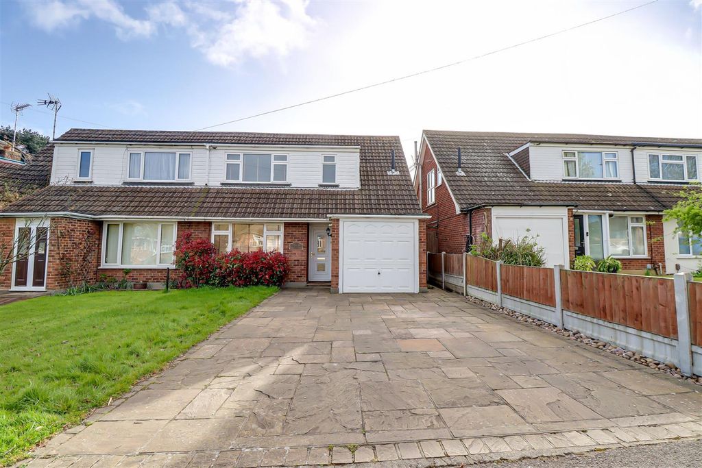 Property photo 1 of 23