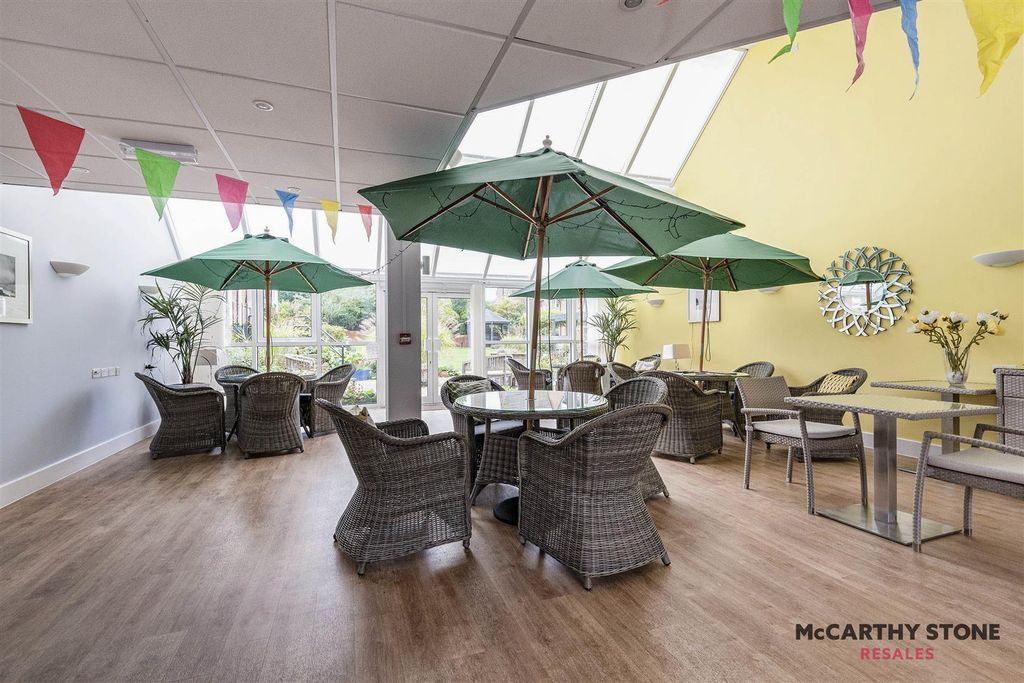 Additional image 24 of 1 bed flat for salePark House, Old Park Road, Hitchin SG5