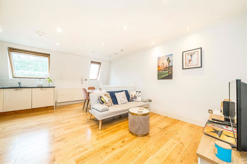 Property photo 1 of 4