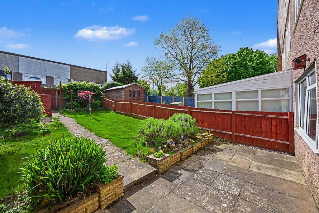Property photo 2 of 18