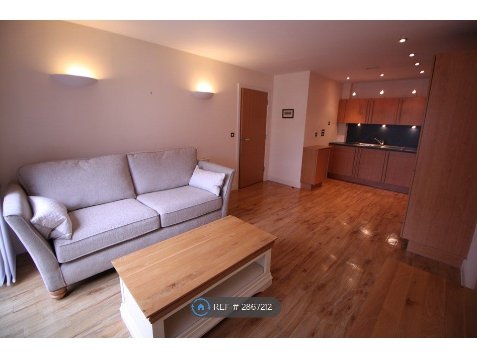 Property photo 1 of 9