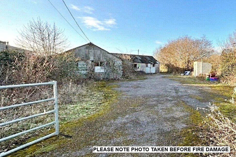 Property photo 1 of 9 Picture No. 11