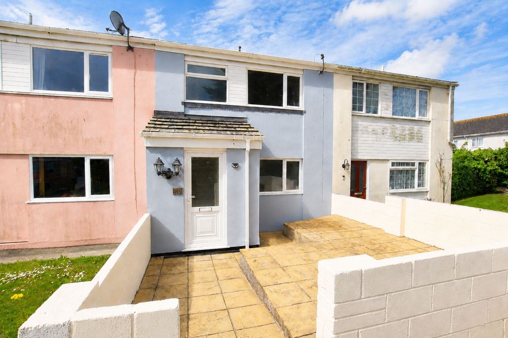Property photo 1 of 11 External