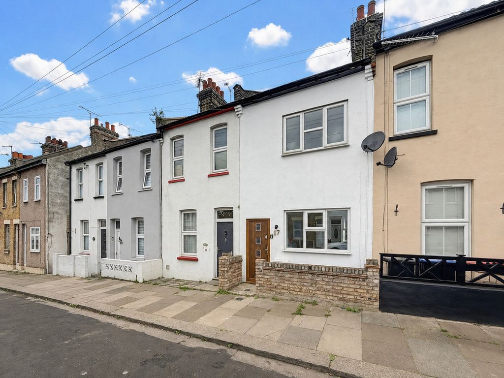 Property photo 1 of 16