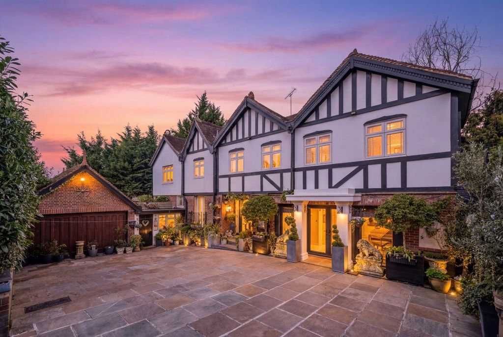 Property photo 1 of 52 Picture No. 52