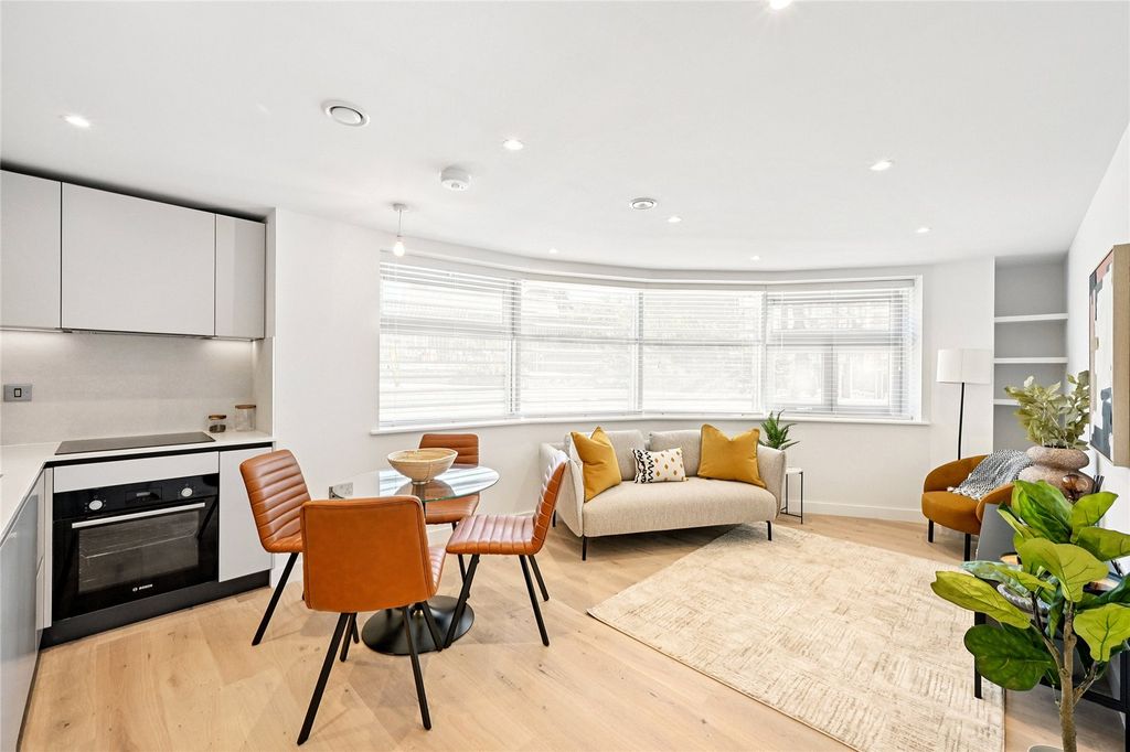 Property photo 1 of 16 Picture No. 19