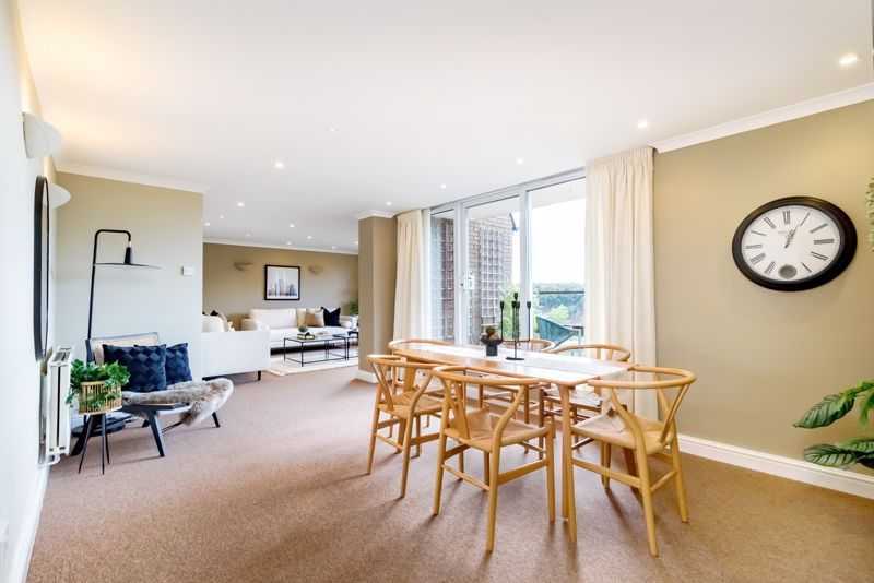 Property photo 2 of 18 Dining Area