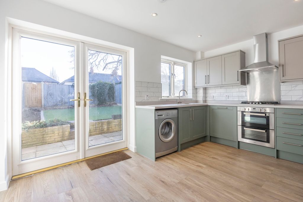 Property photo 2 of 15