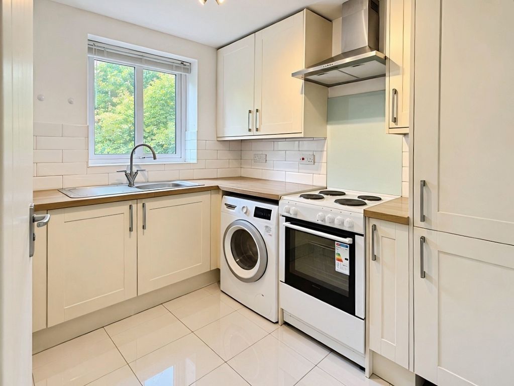 Property photo 2 of 10 Pbox-Img.Png