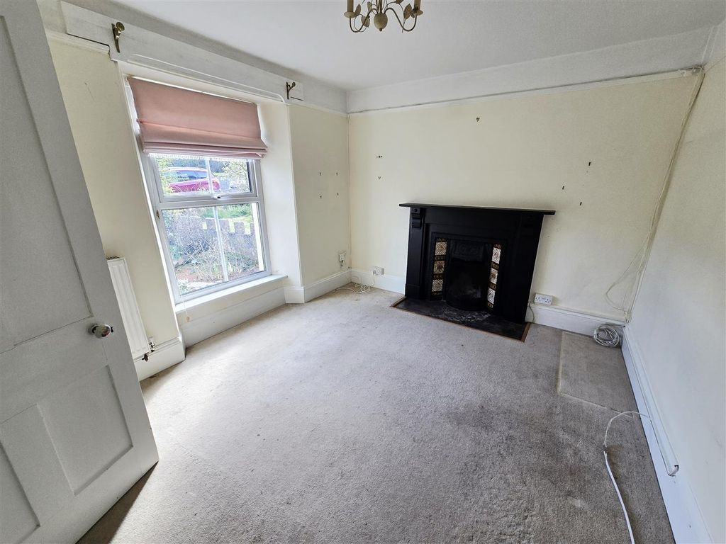 Property photo 2 of 16 20260326_144255.Jpg