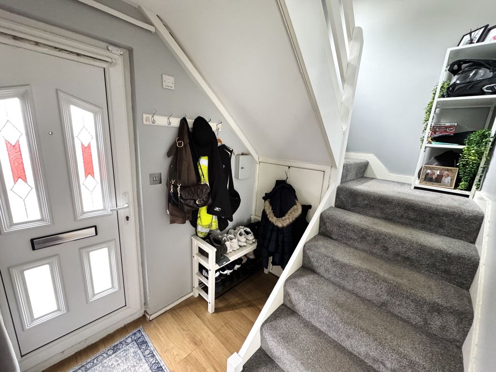 Property photo 2 of 15 Img_3766
