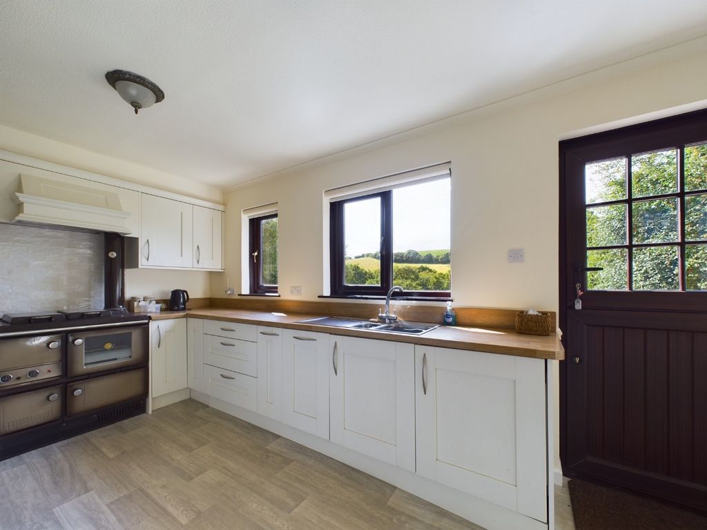 Property photo 3 of 29 34280510